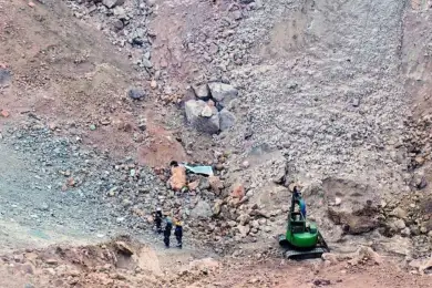 На руднике «Майкаинзолото», где упал автобус, приостановили фабрику 