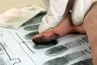 Казахстанцы будут сдавать отпечатки пальцев без указания ИИН и ФИО – полиция 