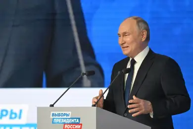 Путин лидирует после подсчета 99% голосов 