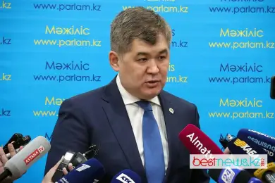 У главы Минздрава Казахстана выявили коронавирус 