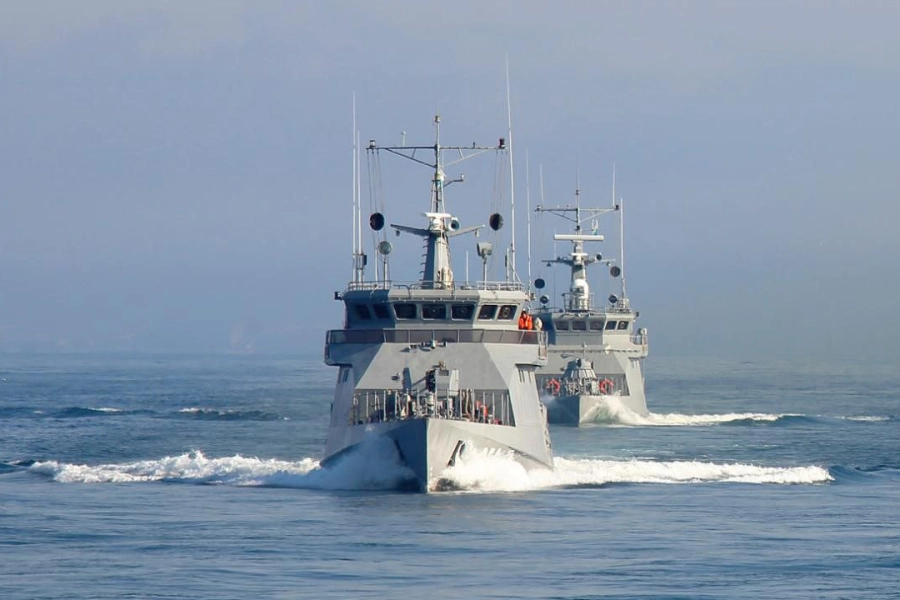 Поход по Каспию совершили военные корабли ВМС Казахстана 